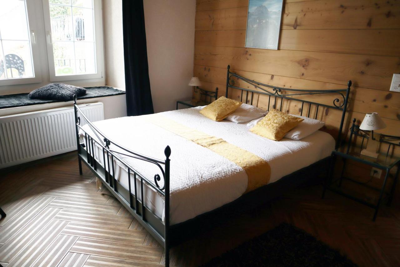 Gruyere Rooms Грюєр Екстер'єр фото