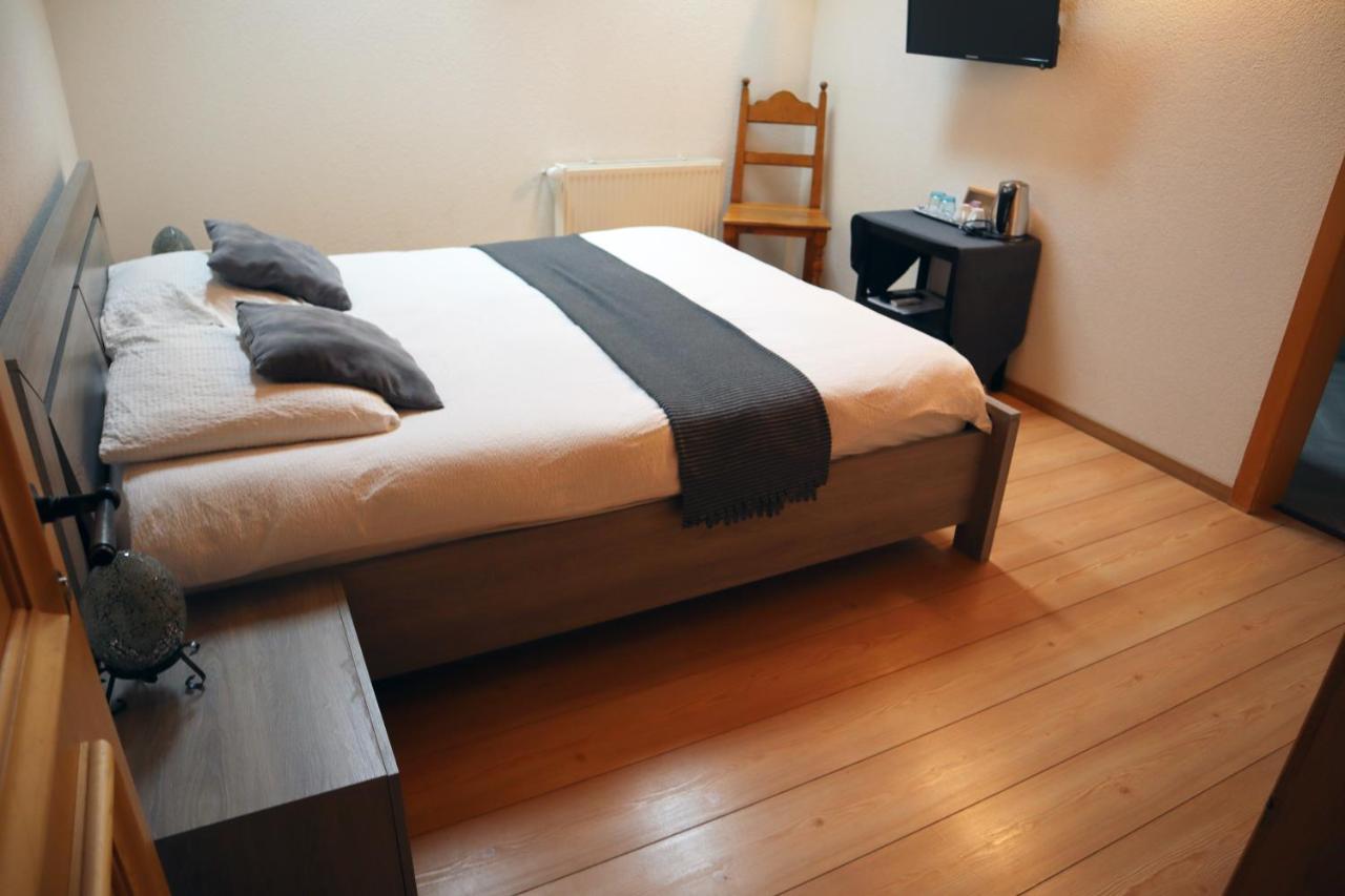 Gruyere Rooms Грюєр Екстер'єр фото